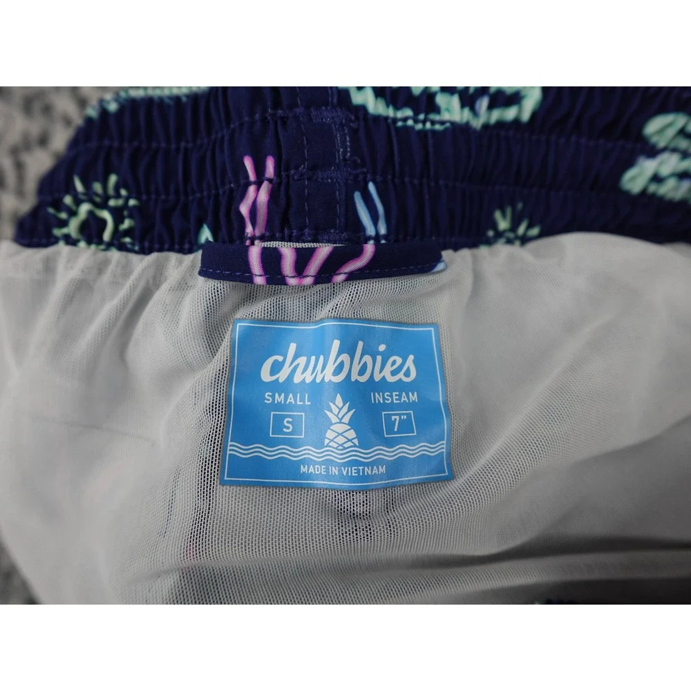 chubbies swim trunks